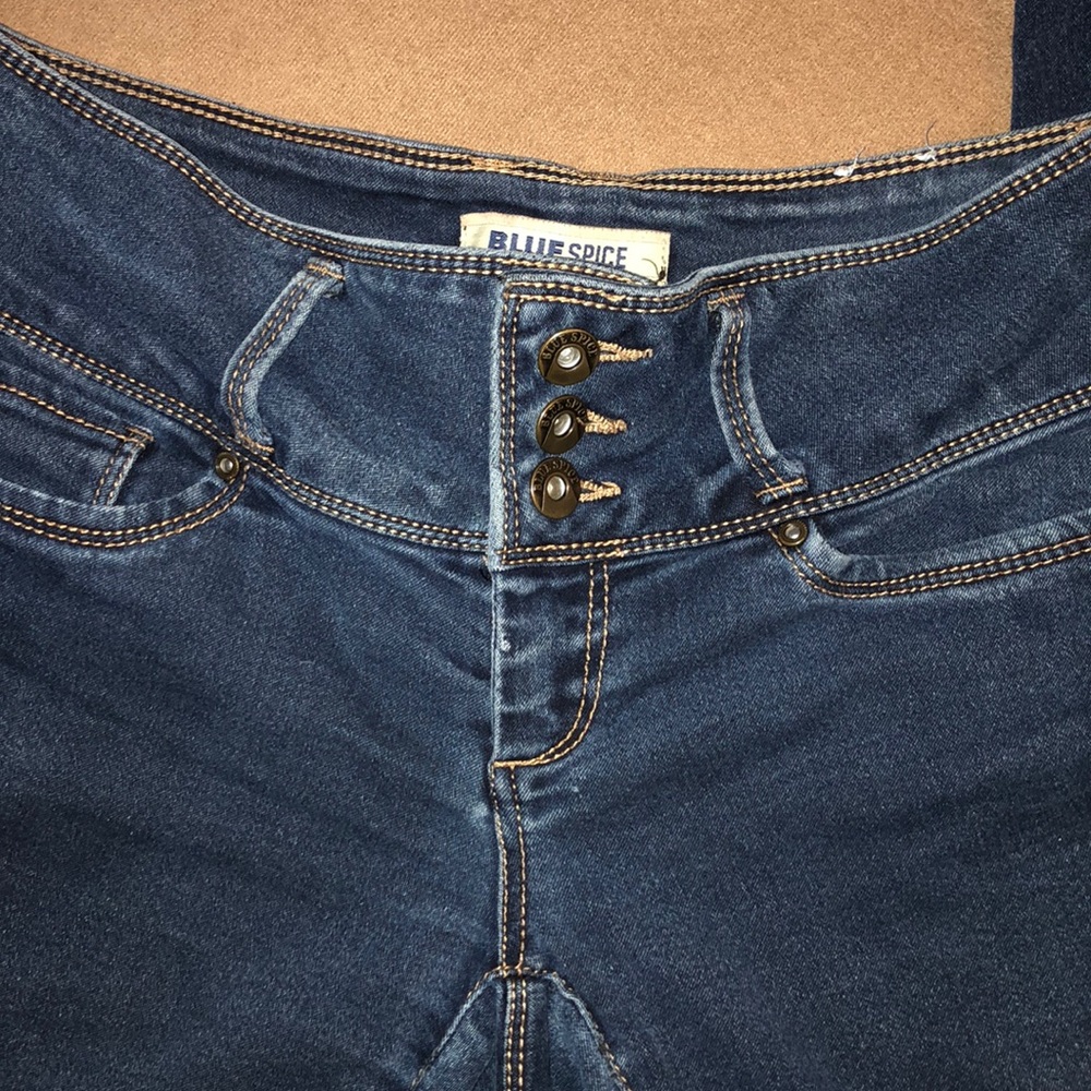 Jeans - Picture 2 of 6